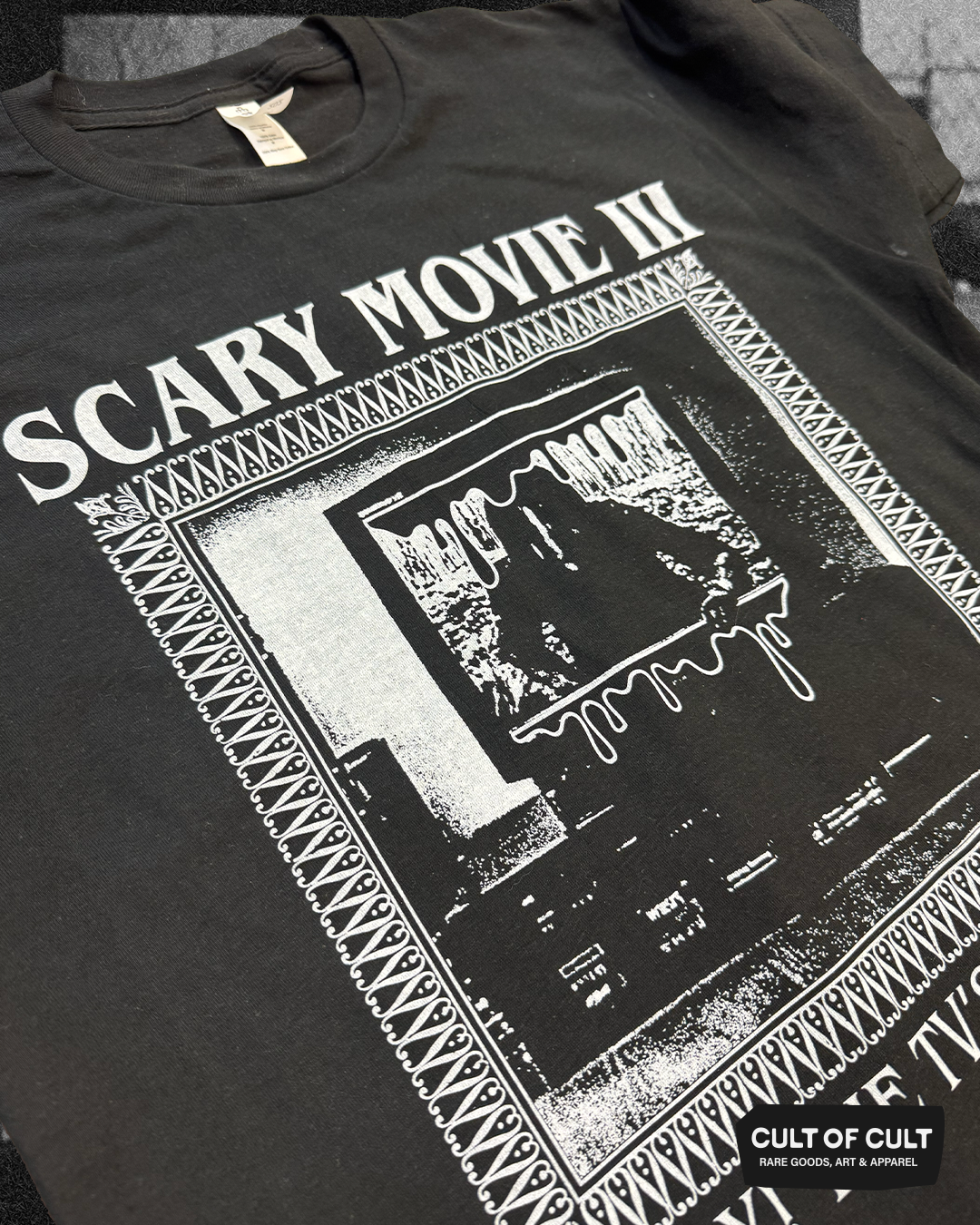 *SECRET DROP* Scary Movie 3 2003 T-Shirt