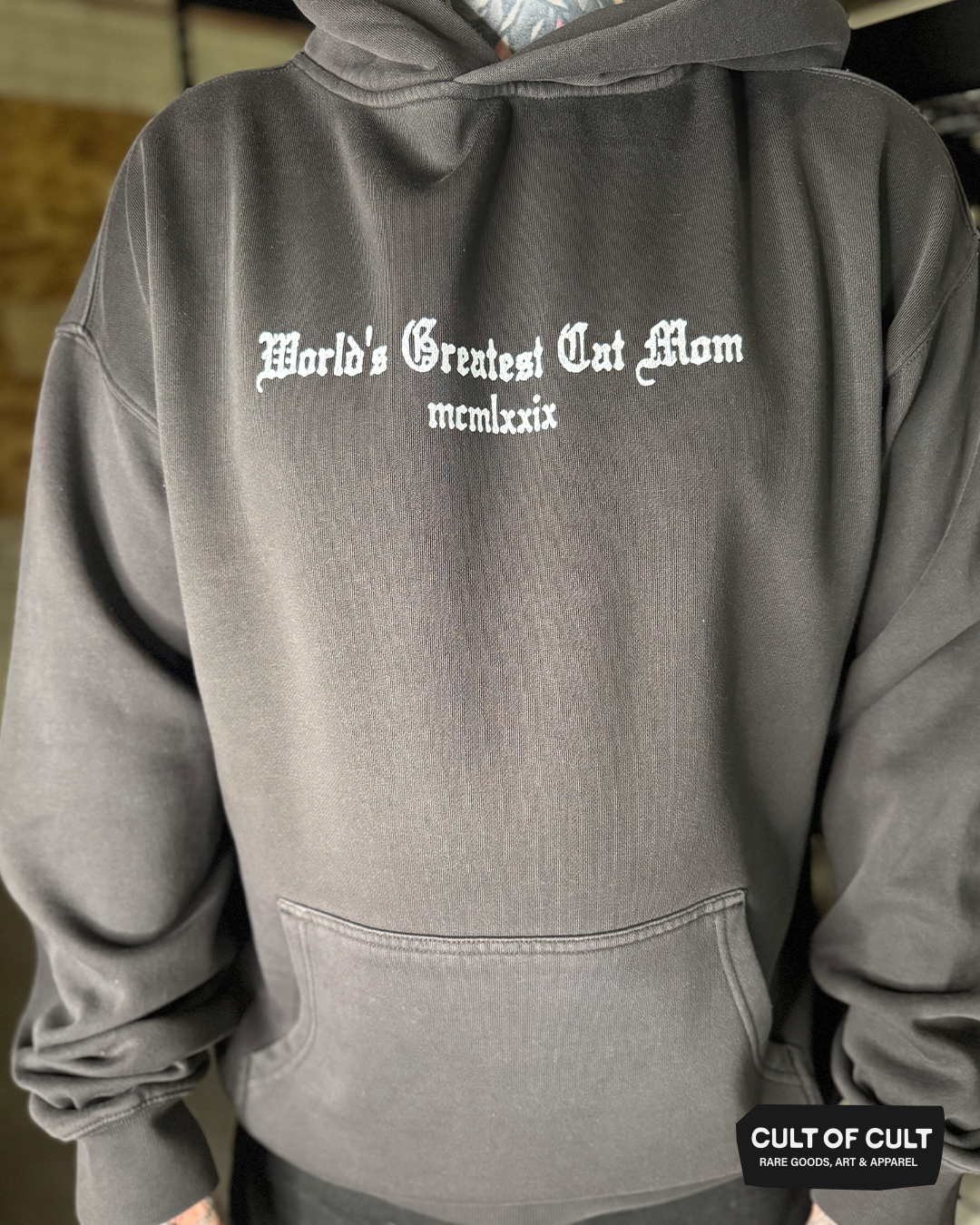 *SECRET DROP* Alien 1979 Mama Ripley Hoodie