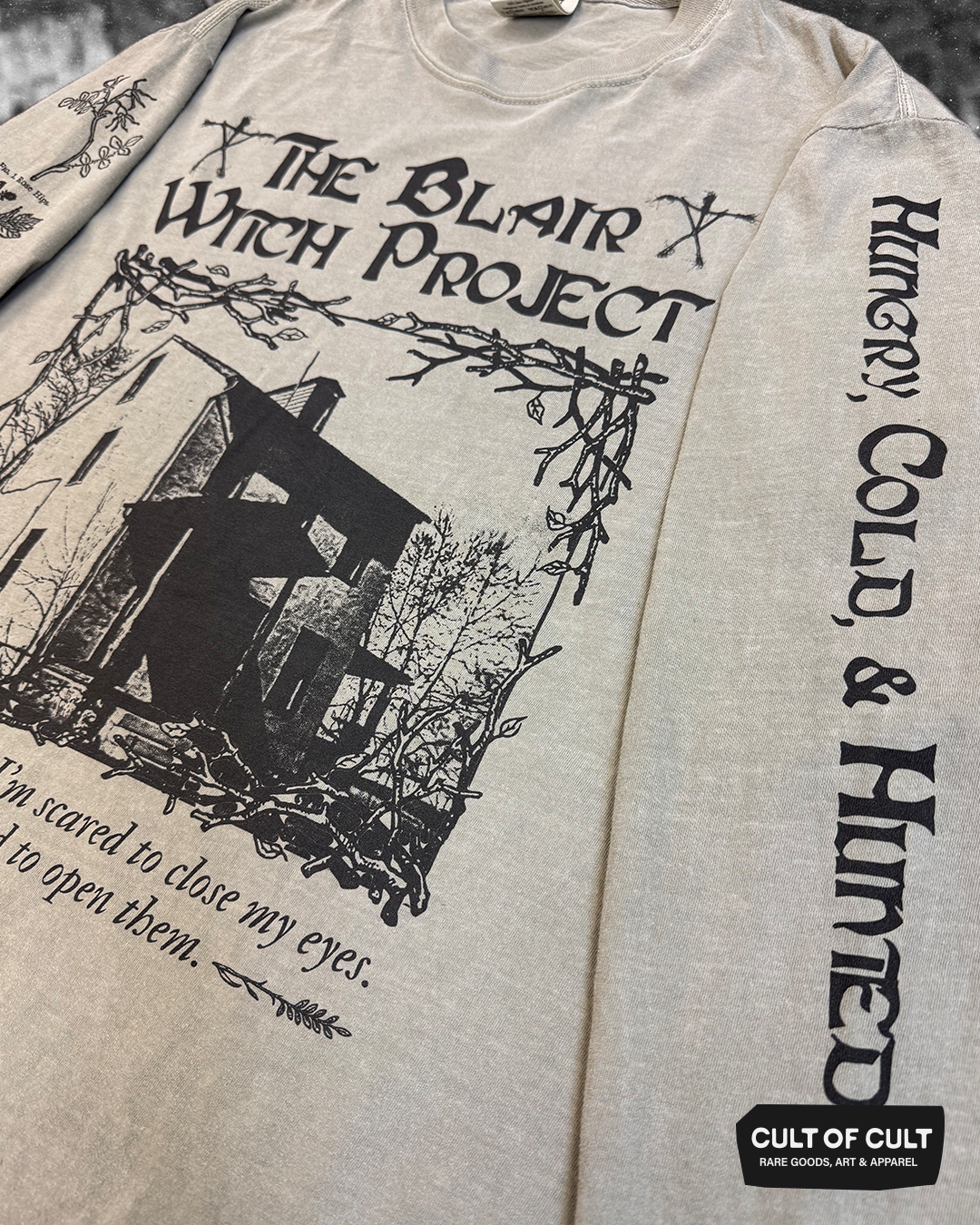 *SUMMER GARAGE SALE* The Blair Witch Project Hunted Long Sleeve
