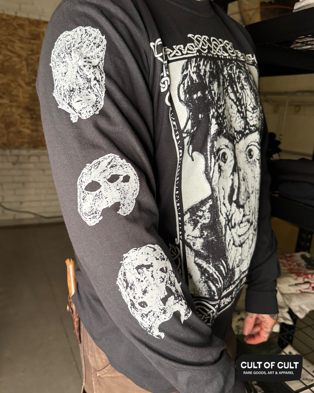 Evil Dead 1981 Naturum De Montum Long Sleeve