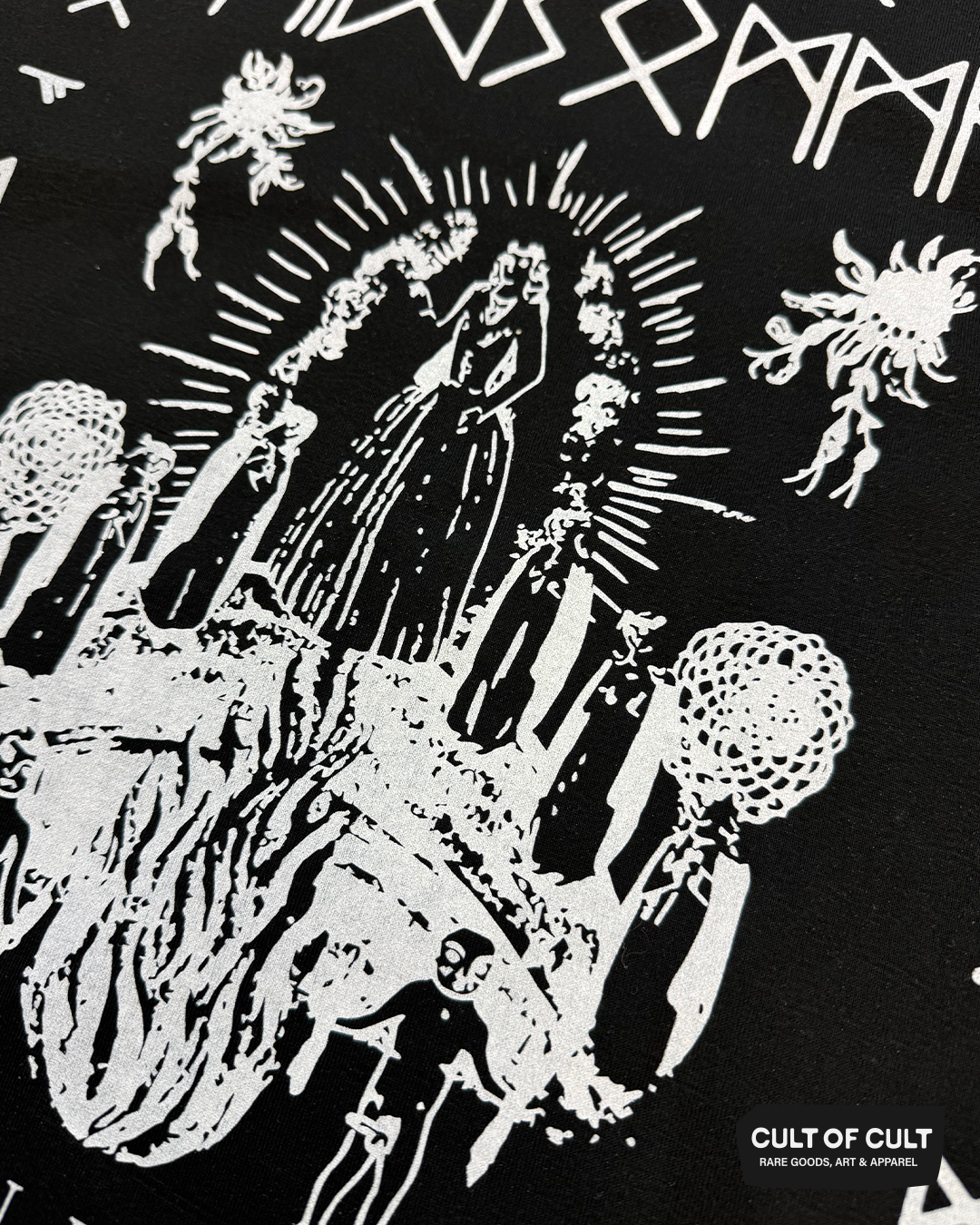 *SUMMER GARAGE SALE* Midsommar Pain and Fear T-Shirt