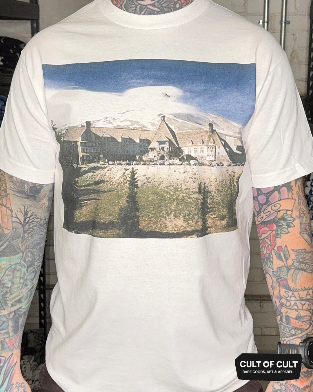 *72 HOUR SECRET DROP* The Shining 1980 Overlook Hotel T-Shirt