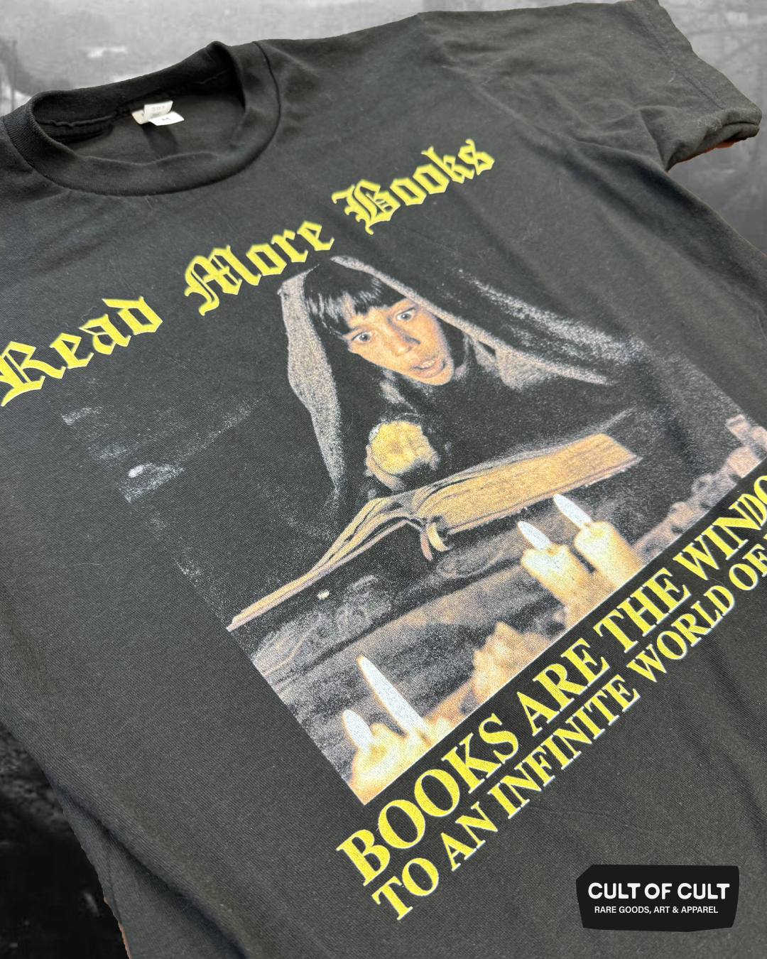 *SECRET DROP* The NeverEndingStory 1984 Read More Books T-Shirt