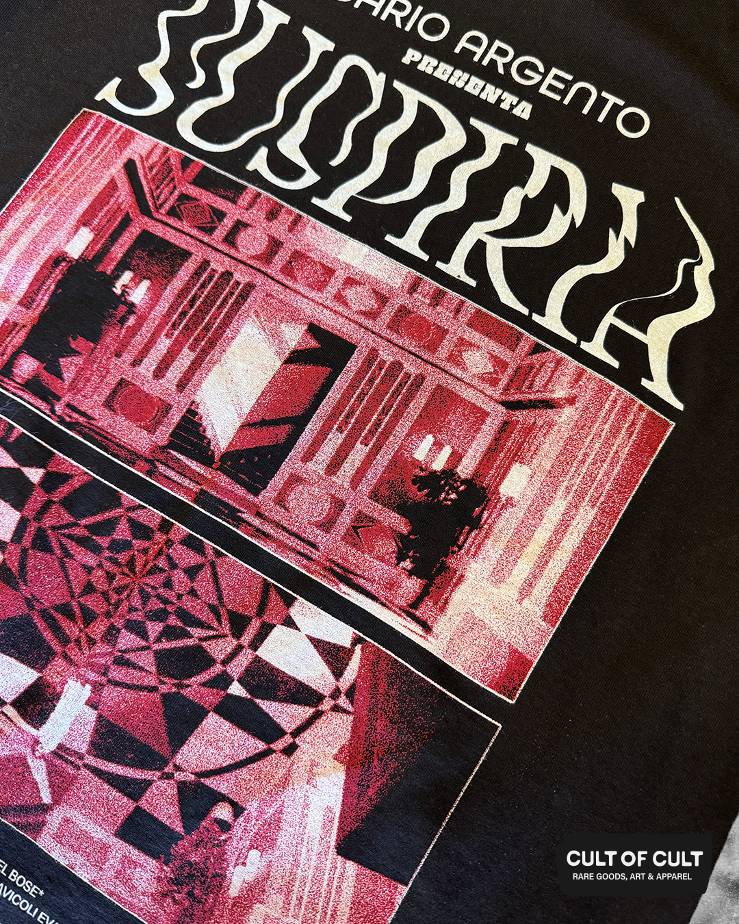 Suspiria Lobby Room Short Sleeve Close Up Detail