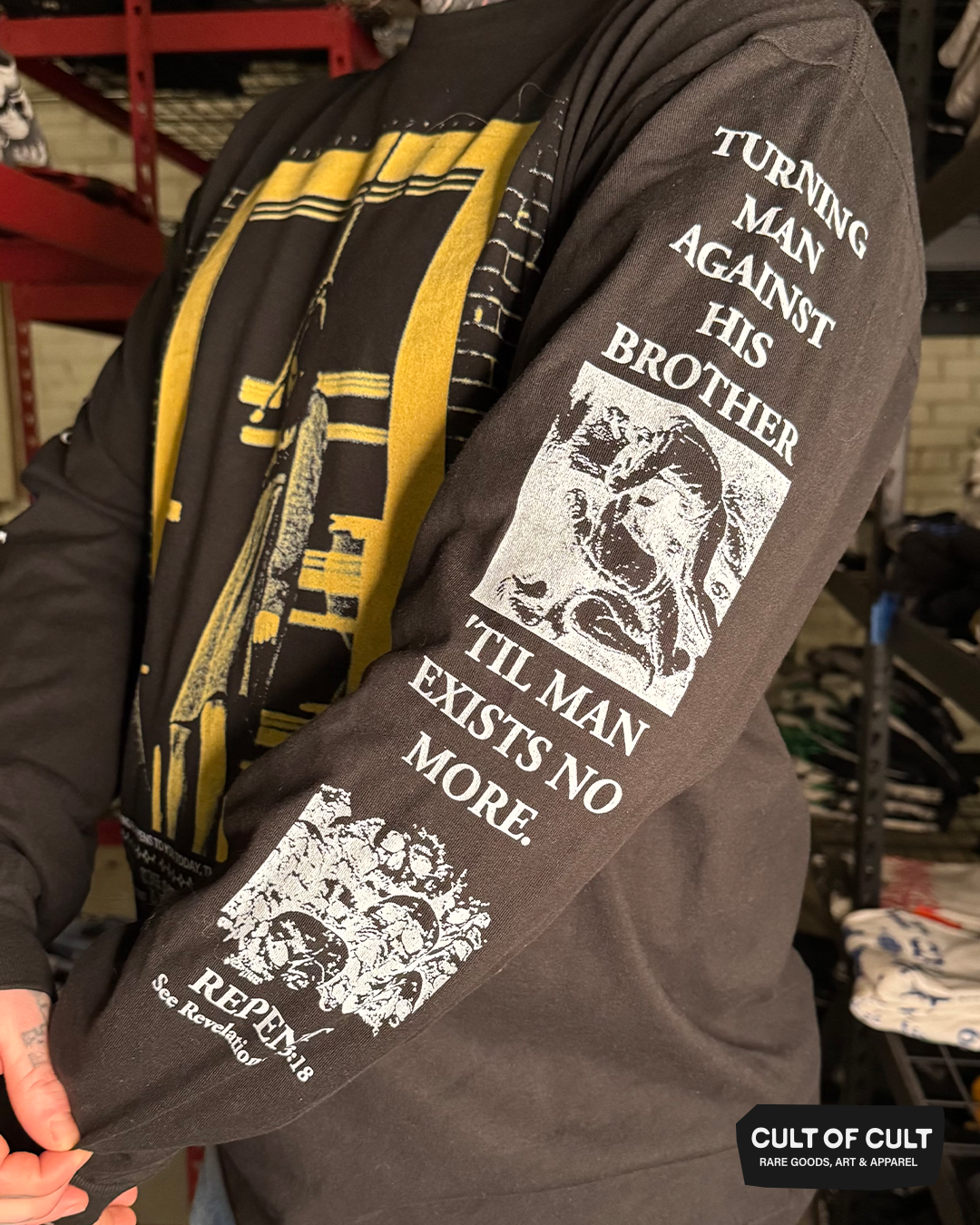 *SUMMER GARAGE SALE* The Omen 1976 Revelations Long Sleeve