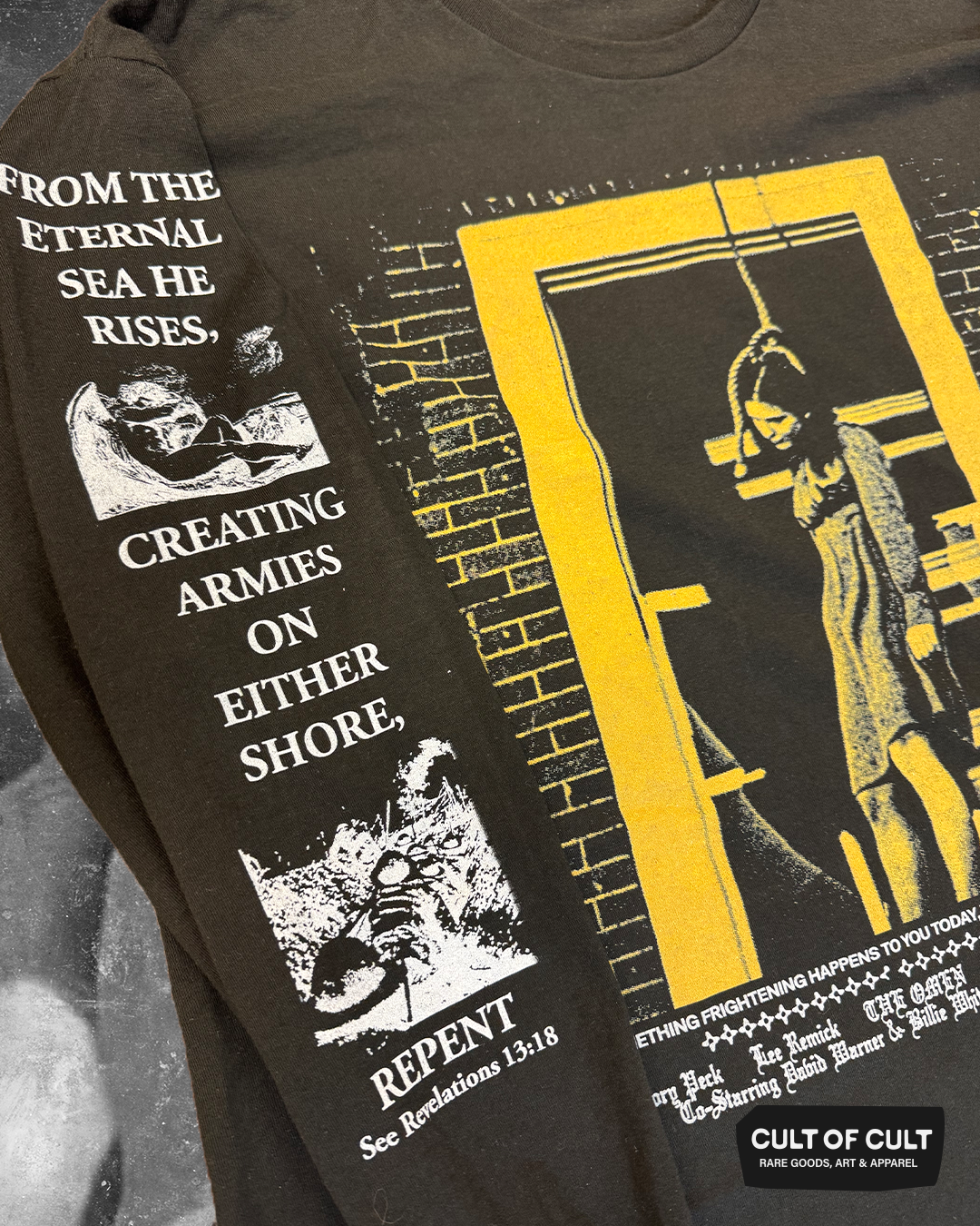 *SUMMER GARAGE SALE* The Omen 1976 Revelations Long Sleeve